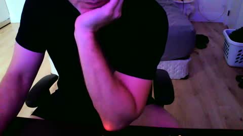 alex42696969 online show from September 13, 5:19 am