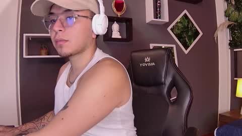 Alex online show from March 10, 1:10 pm