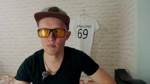 Alex Amazing online show from June 14, 10:01 pm