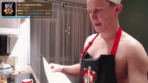 Alex Amazing online show from March 4, 9:11 pm