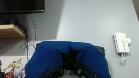 Snapshot of alex_colombia_b chatting on March 11, 12:00 am alex online show from March 11, 12:00 am