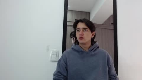 alex_connorr online show from February 26, 3:19 pm