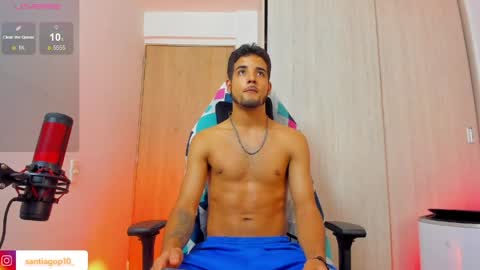 i am Alex online show from April 14, 1:17 am