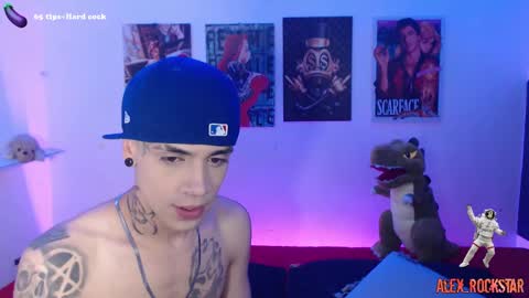 Snapshot of alex_rockstar chatting on January 12, 6:17 am    online show from January 12, 6:17 am