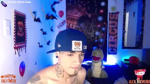 Snapshot of alex_rockstar chatting on October 23, 8:29 am    online show from October 23, 8:29 am