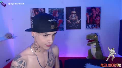 Snapshot of alex_rockstar chatting on January 13, 8:26 pm    online show from January 13, 8:26 pm