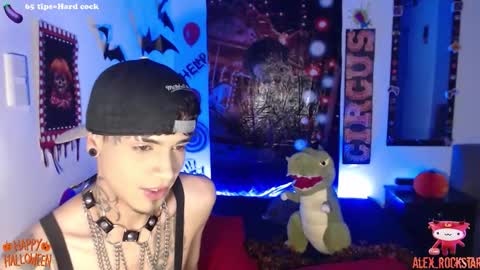Snapshot of alex_rockstar chatting on October 19, 5:01 am    online show from October 19, 5:01 am