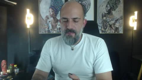Alex Saints online show from May 31, 1:06 am