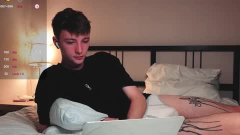 alex_schafer online show from October 2, 5:11 am