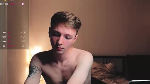 alex_schafer online show from September 26, 4:59 pm