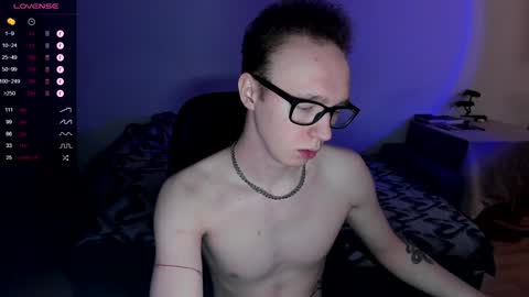 alex_silent online show from December 11, 10:59 am