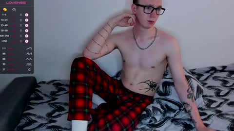 alex_silent online show from February 6, 10:37 am
