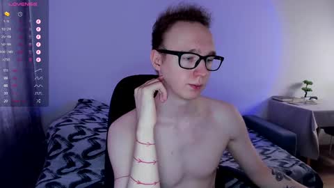 alex_silent online show from March 1, 10:02 am