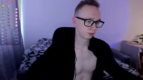 alex_silent online show from March 6, 10:30 am