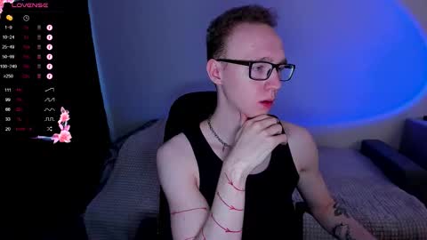 alex_silent online show from September 24, 1:31 pm