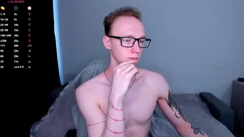 alex_silent online show from May 28, 12:25 pm