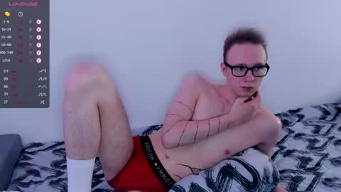 alex_silent online show from February 11, 10:37 am