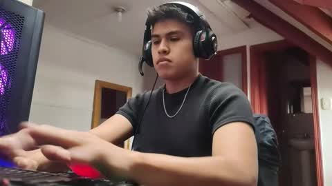 ALEX CD online show from November 9, 8:35 pm