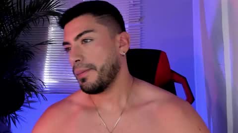 Alexander Diaz online show from September 27, 2:26 pm