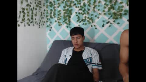 chicos hot online show from September 25, 1:32 pm