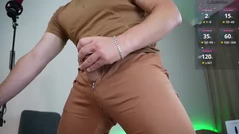 alexandrblatenn online show from July 10, 4:16 am