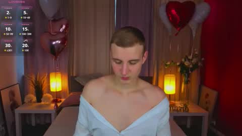 alexcolee online show from February 13, 2:44 pm