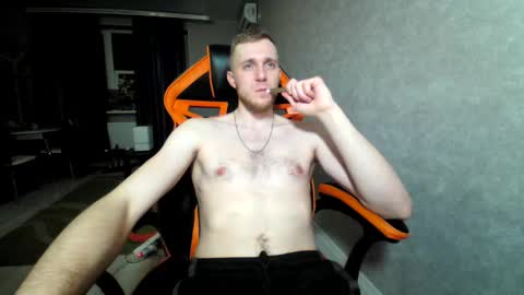 Alex online show from February 19, 10:42 pm