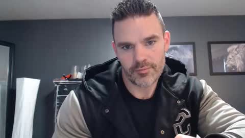 Alex online show from April 18, 10:53 pm