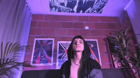 Snapshot of alexijacobs chatting on October 11, 1:31 am Alexi Jacobs online show from October 11, 1:31 am