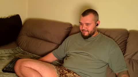 Alex online show from February 22, 8:54 pm