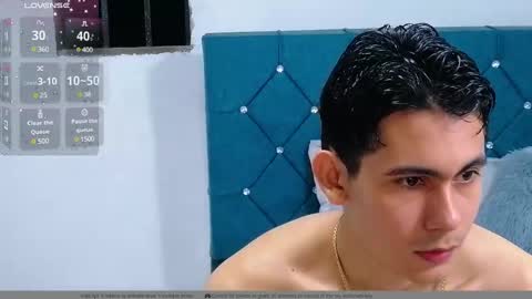 Snapshot of alexispaez457062 chatting on January 25, 5:18 am Alexis online show from January 25, 5:18 am