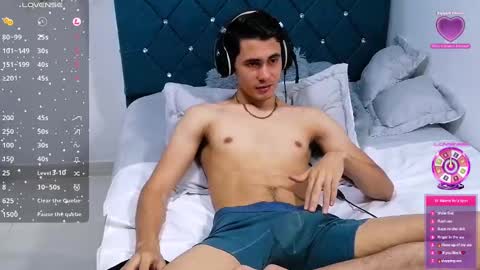 Snapshot of alexispaez457062 chatting on March 11, 6:53 am Alexis online show from March 11, 6:53 am