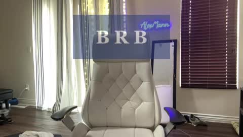 Snapshot of alexmanndickerson chatting on September 28, 5:44 pm Alex Mann online show from September 28, 5:44 pm