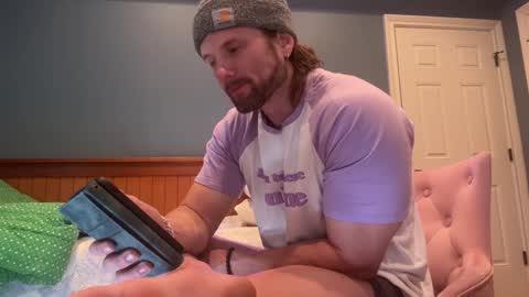 Snapshot of alexmanndickerson chatting on December 29, 3:24 pm Alex Mann online show from December 29, 3:24 pm