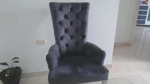 Maximuss online show from December 14, 7:46 pm