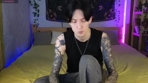 Alex online show from February 6, 3:14 am