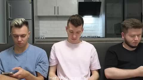 AlexDimaIgor online show from November 26, 9:18 pm