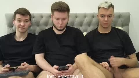 AlexDimaIgor online show from November 23, 9:15 pm