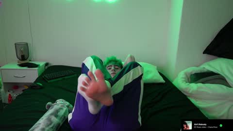 Snapshot of alfiegreenxxx chatting on January 29, 11:14 pm Alfie Green online show from January 29, 11:14 pm