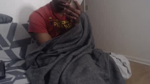 Snapshot of aliasallday chatting on January 29, 2:51 am Alias online show from January 29, 2:51 am