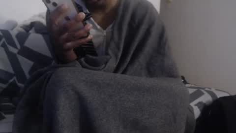 Snapshot of aliasallday chatting on February 12, 2:45 am Alias online show from February 12, 2:45 am