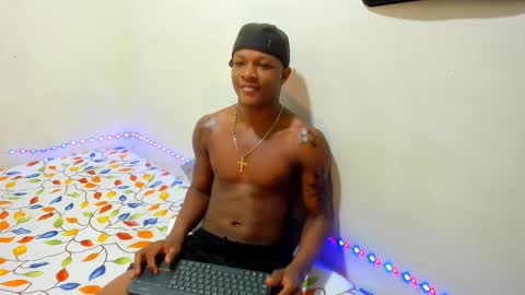 Alid 17 online show from December 4, 8:12 am