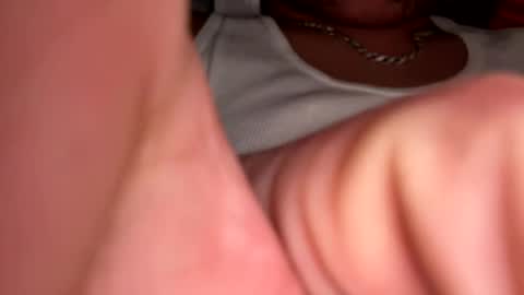 alien3838 online show from September 17, 4:02 am