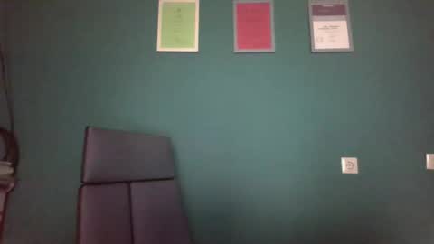 Chris online show from April 1, 1:41 pm