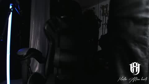   online show from January 3, 7:07 pm