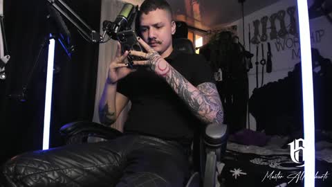   online show from January 14, 4:29 pm