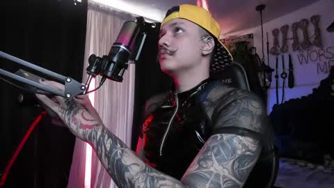   online show from January 19, 6:43 pm