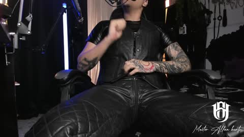   online show from January 4, 6:30 pm