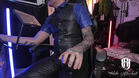   online show from January 30, 6:43 pm