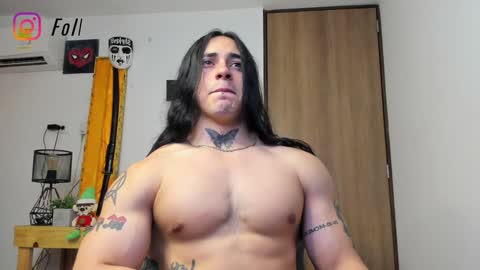 Snapshot of allen_rosse chatting on January 25, 3:51 am independent model 3 online show from January 25, 3:51 am